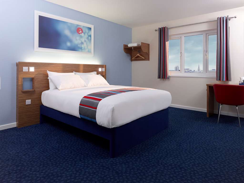 Travelodge Birmingham Yardley Номер фото